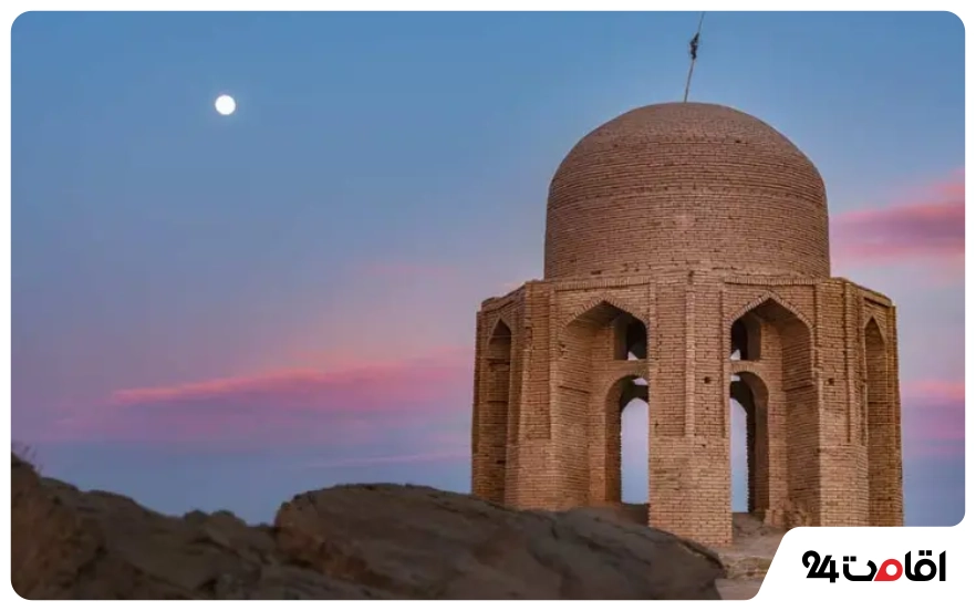 ارامگاه شاه فیروزه