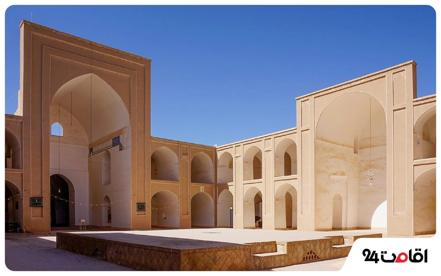 مسجد جامع ابرکوه