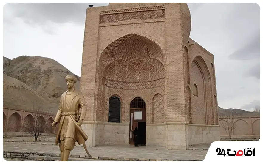 مقبره شیخ صدرالدین آذربایجان غربی