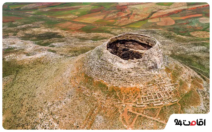 تخت سلیمان تکاب