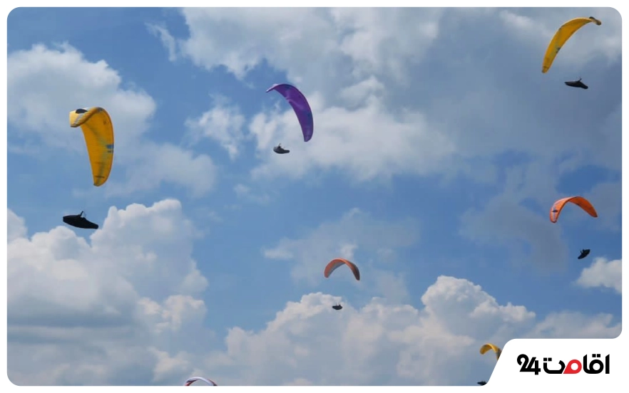 پاراگلایدر چیست؟ معرفی سایتهای پرواز با پاراگلایدر در ایران 2 پاراگلایدر چیست