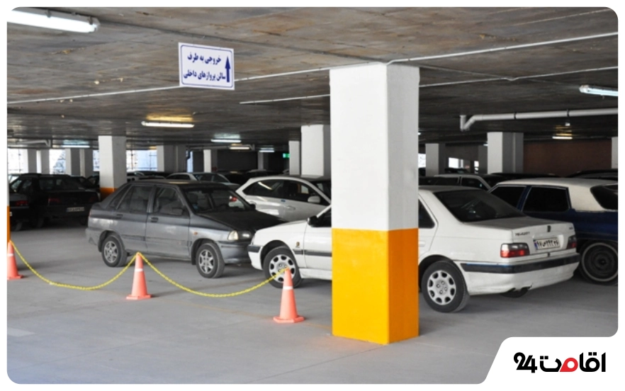 پارکینگ فرودگاه مشهد