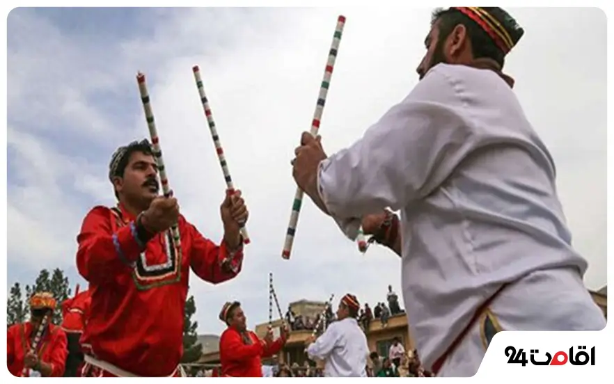 آیین های محلی ماهنشان؛ از اجرای موسیقی عاشیق تا جشن انار 4 آیین نوروزی در ماهنشان