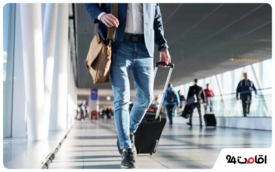 مراحل سوار شدن هواپیما در سفرهای داخلی و خارجی 2 چه زمانی در فرودگاه باشیم