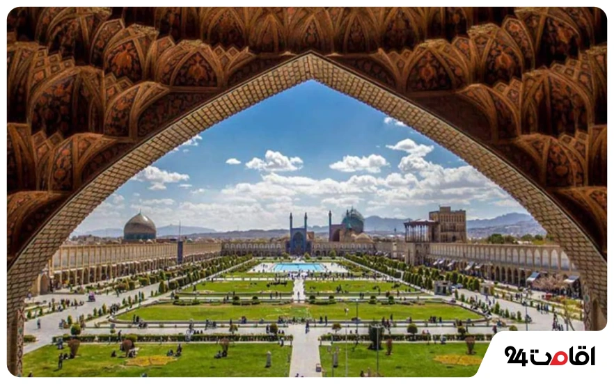 places to see near si se pol in isfahan