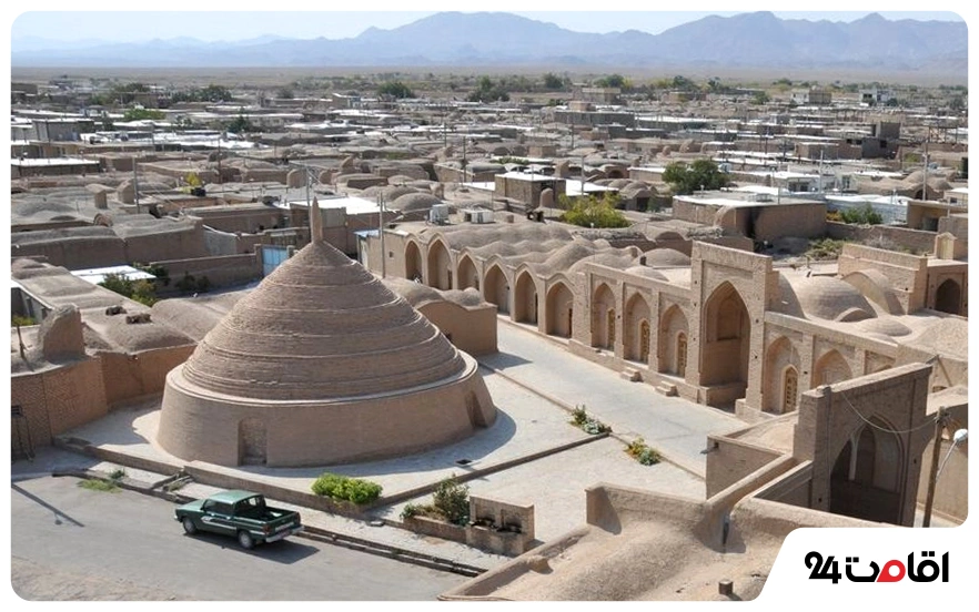 آب انبار سرایان به انگلیسی