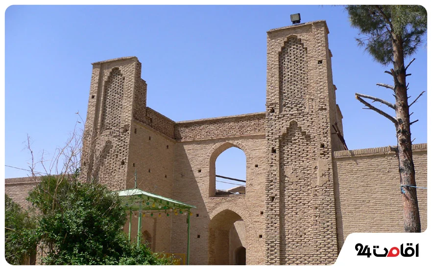 مقبره شیخ علاالدوله سمنانی در دامغان