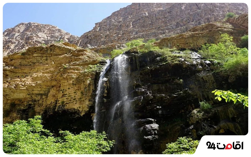 روستای اخلمد و آبشار اخلمد