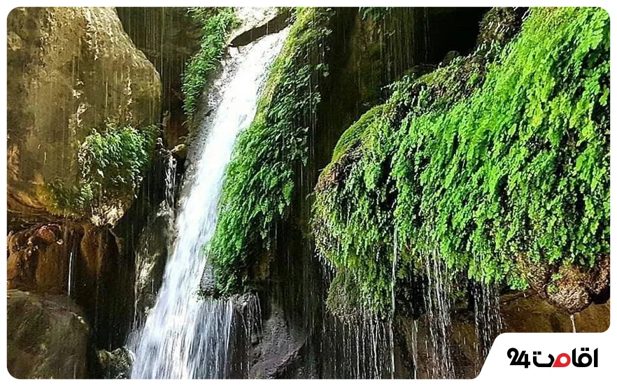 آبشار تنگ تاهران بم