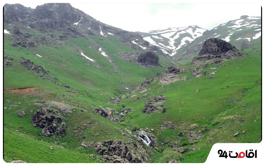 کوه چهل چشمه