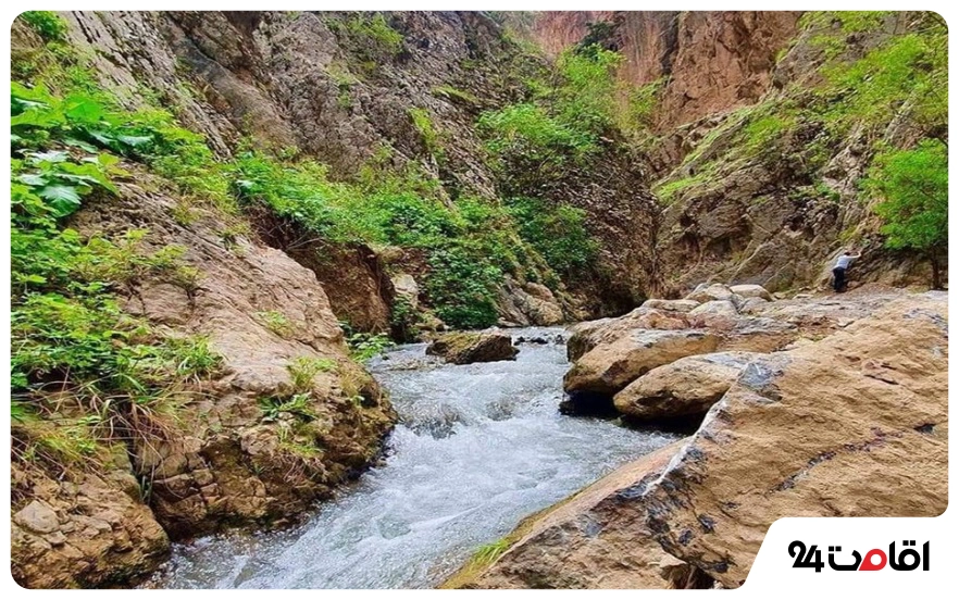 آبشار ارتکند از آب رودخانه زو