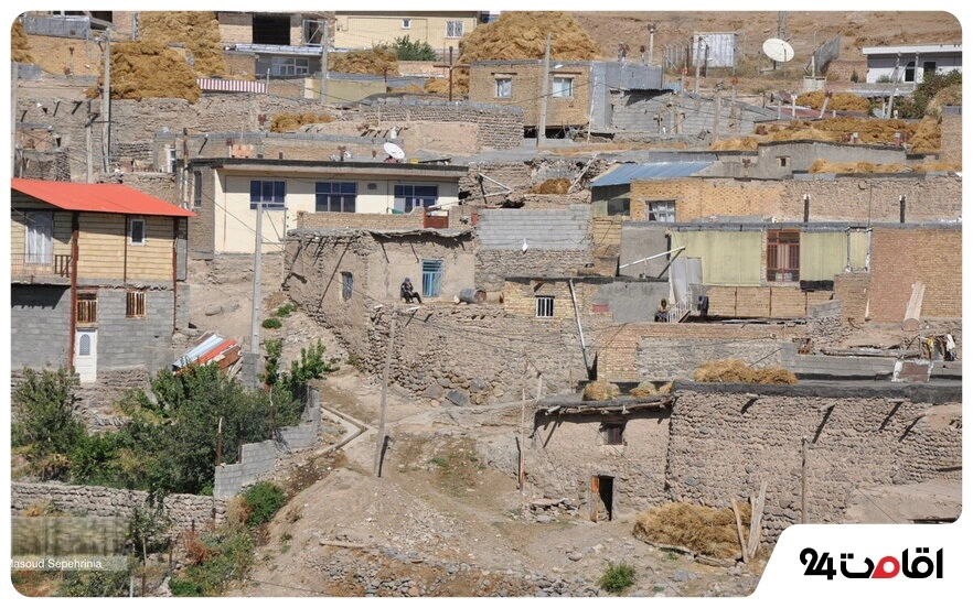 ساختار پلکانی خانه های زنوزق و معماری خاص آن