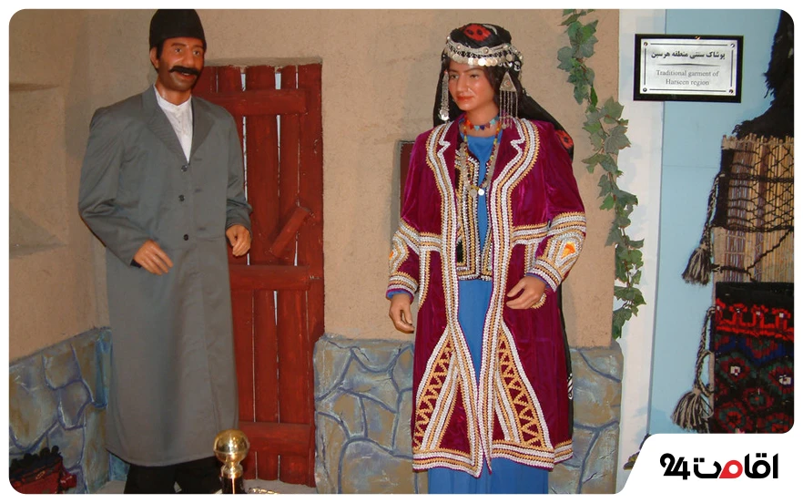 یکی از انواع لباس محلی کرمانشاه برای بانوان و آقایان