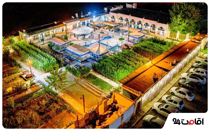 در سفر به کاشان کجا غذا بخوریم؛ رستوران آترینا