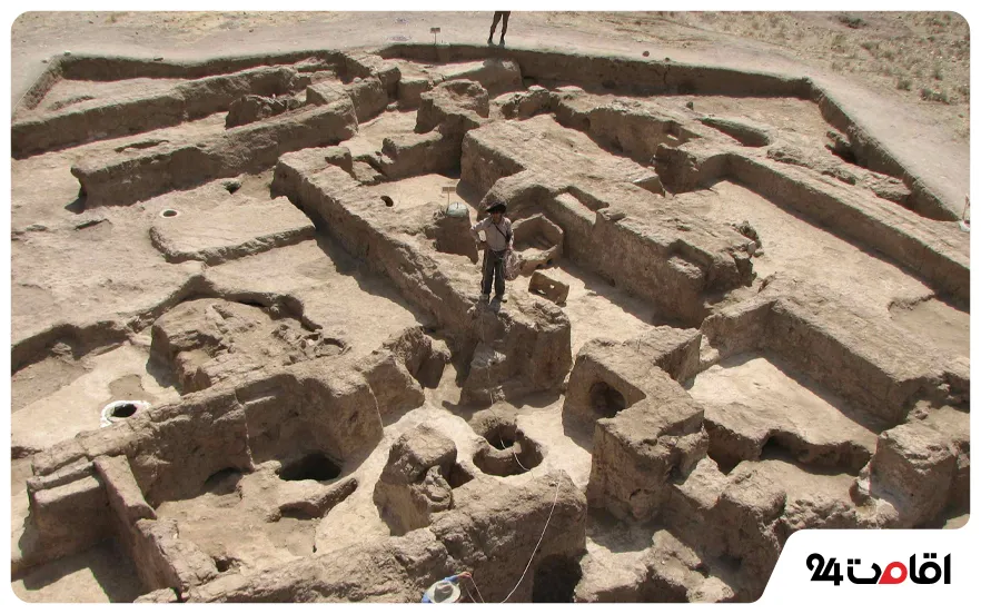 محوطه تاریخی ذلف‌آباد در شهرستان فراهان