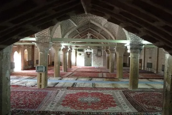مساجد و کلیساهای آذربایجان غربی