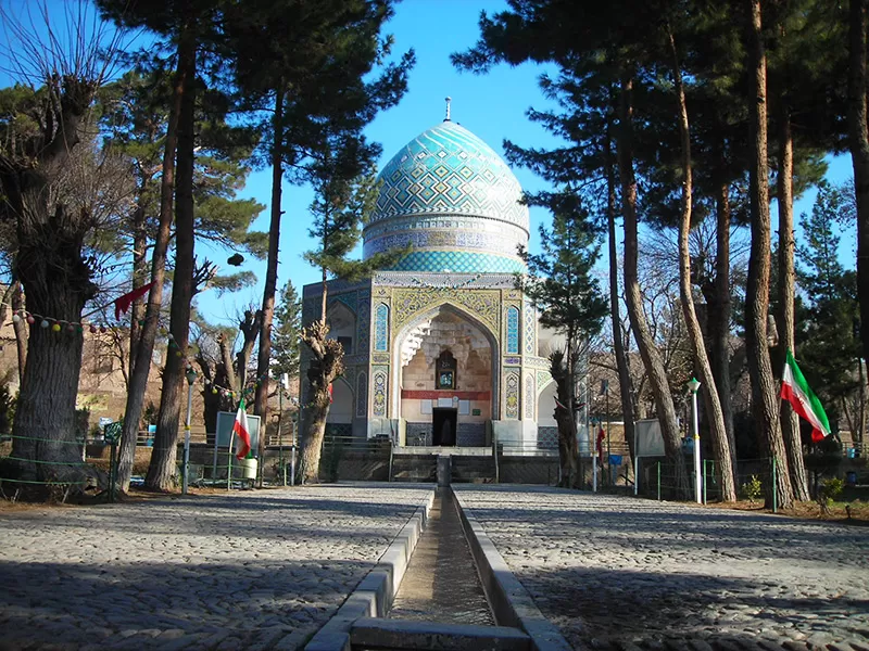 قدمگاه نیشابور