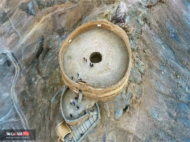 استودان محل نگهداری استخوان مردگان در برج خاموشان یا سکوت