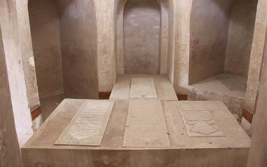 مرقد شیخ حسن خان چاه کوتاهی؛ مرقد دلاوری از بوشهر