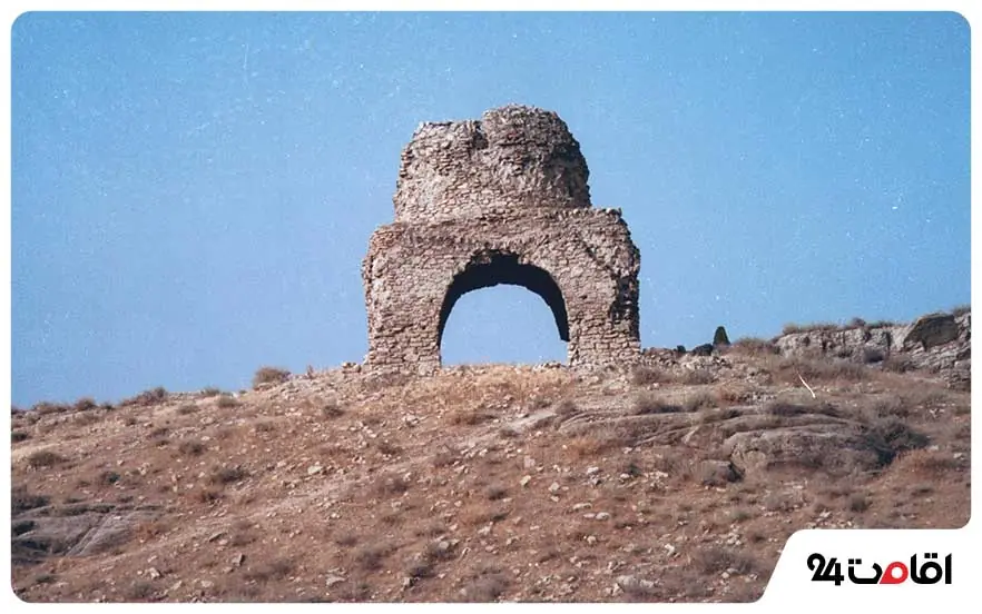 چارطاقی پاکوه