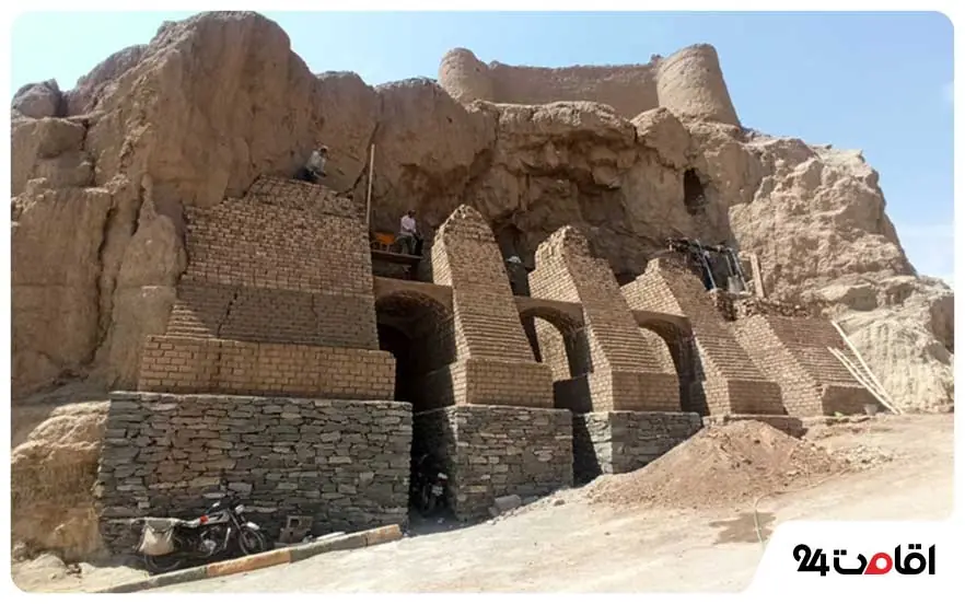 قلعه رستم نایین