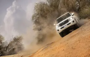 تصویری از پکیج سافاری کیش به همراه بلیط ورودی