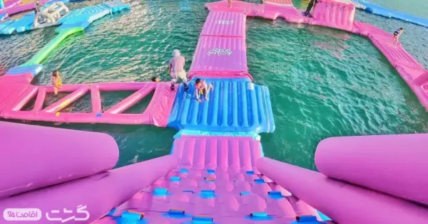 سرسره های بادی و سرگرمی های دیگر در پارک آبی آکوافان دبی
