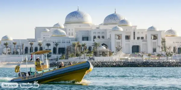 مناظر زیبا شهری در تور قایق زرد ابوظبی