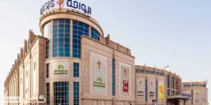 بازدید از برندهای معتبر در Oasis Mall دبی|گشت مرکز خرید دبی