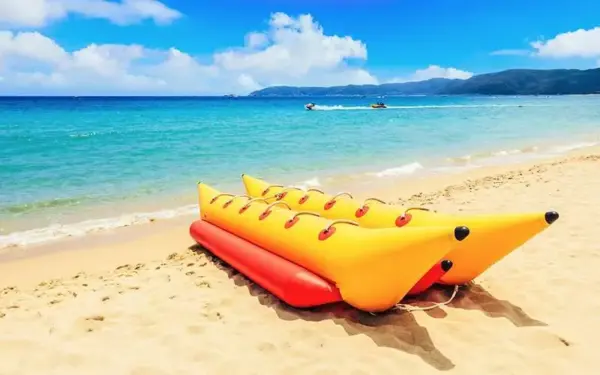 تصویری از قایق موزی دبی