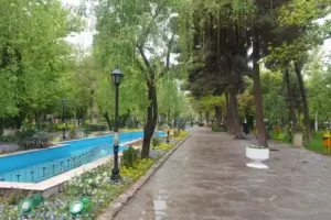 تصویری از باغ ملی مشهد